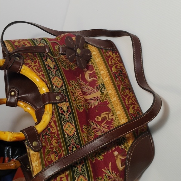 Relic Vintage Monkey Tapestry Bamboo Wood Handles Crossbody - Picture 10 of 11